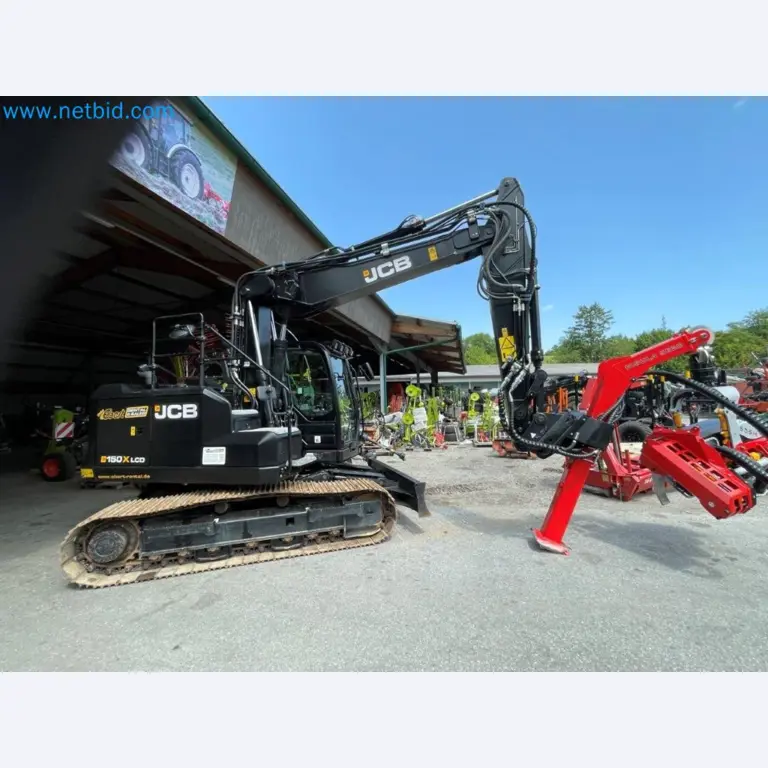 JCB excavator and Nisula forestry harvester-1