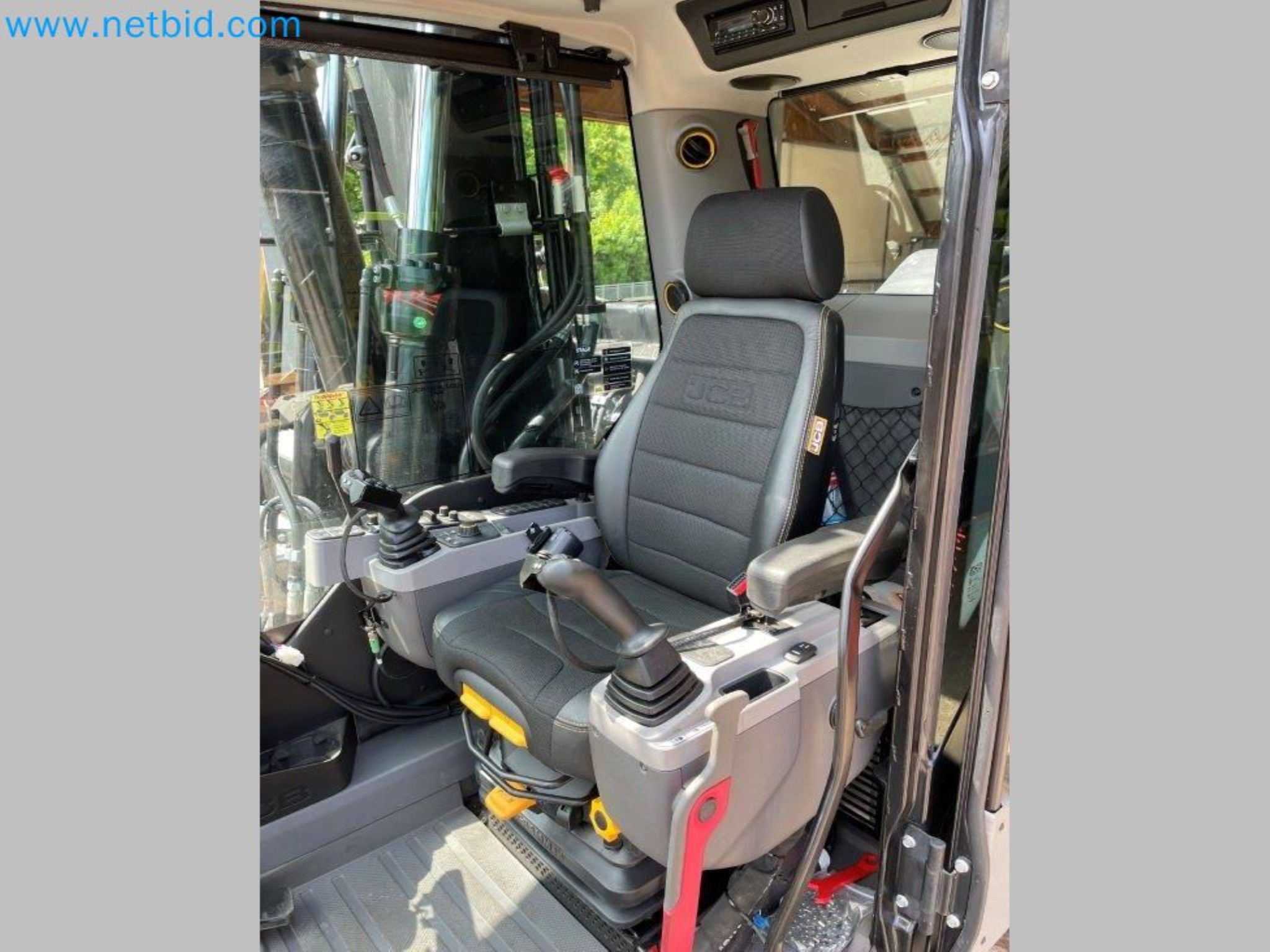 JCB excavator and Nisula forestry harvester-4