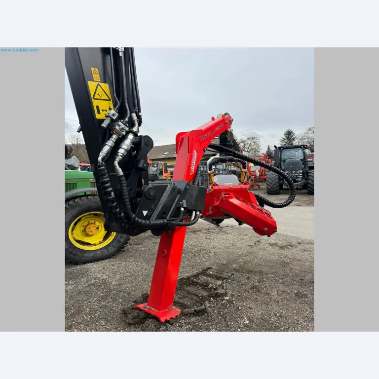 JCB excavator and Nisula forestry harvester-8