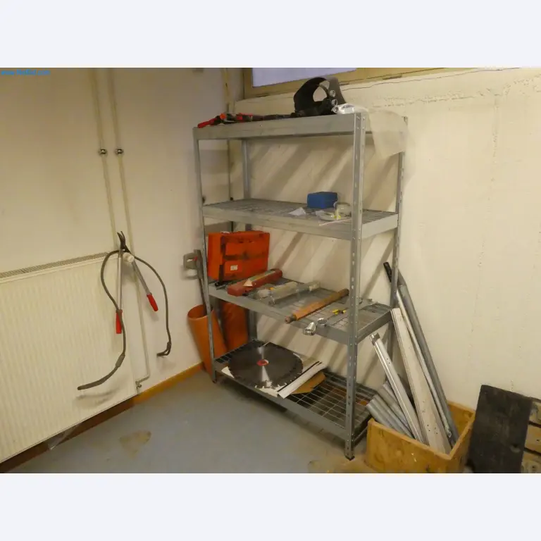 Maschinen eines Tiefbauunternehmens-3