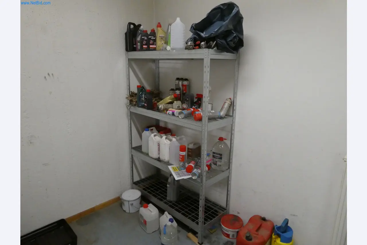 Maschinen eines Tiefbauunternehmens-1