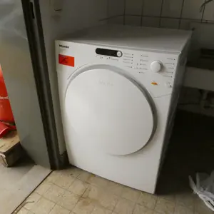 Trockner Miele T7634