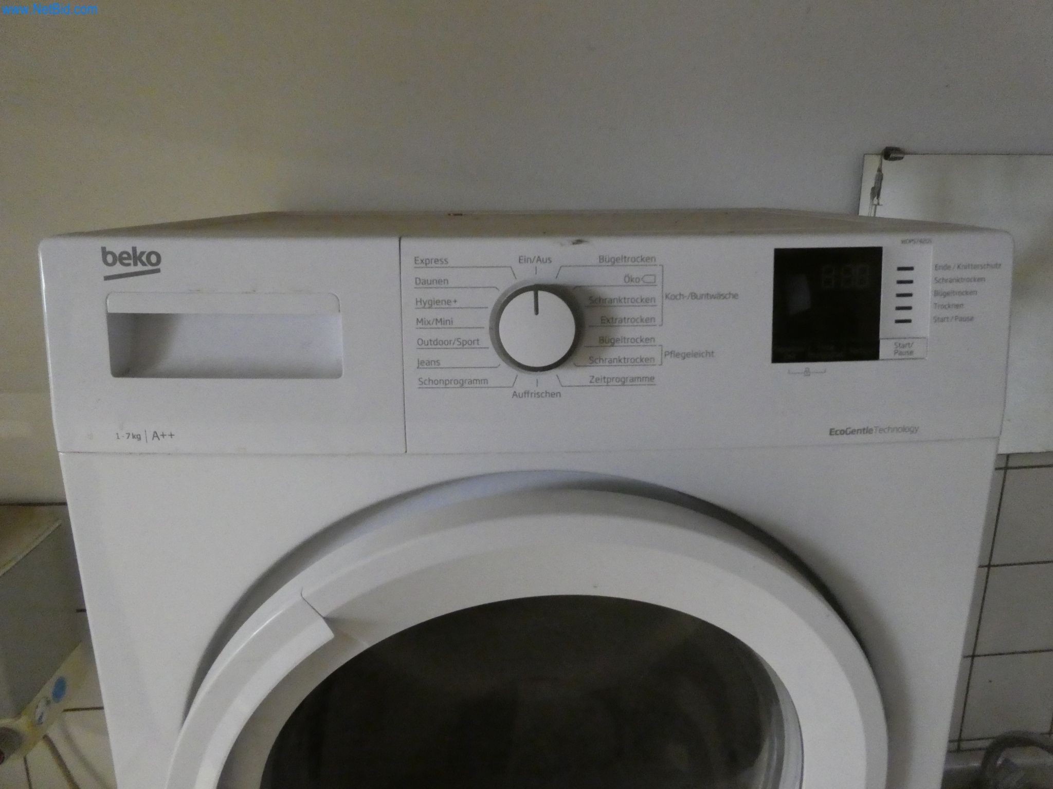 Maschinen eines Tiefbauunternehmens-4