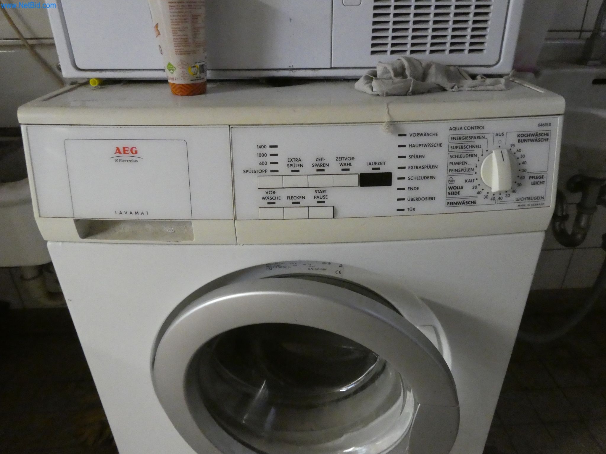 Maschinen eines Tiefbauunternehmens-5
