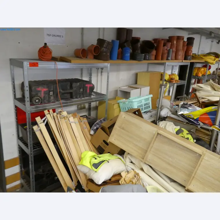 Maschinen eines Tiefbauunternehmens-2