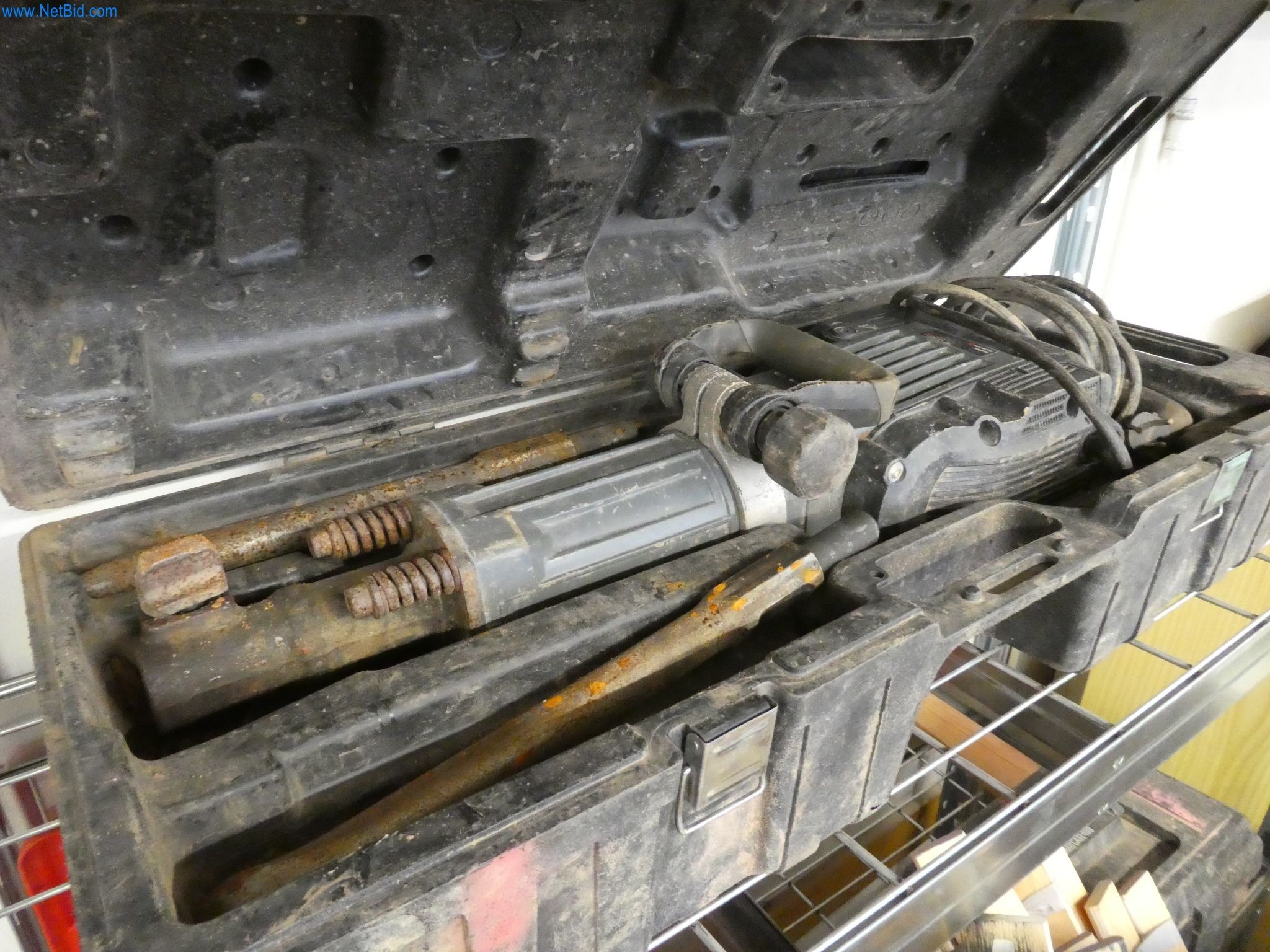 Maschinen eines Tiefbauunternehmens-2