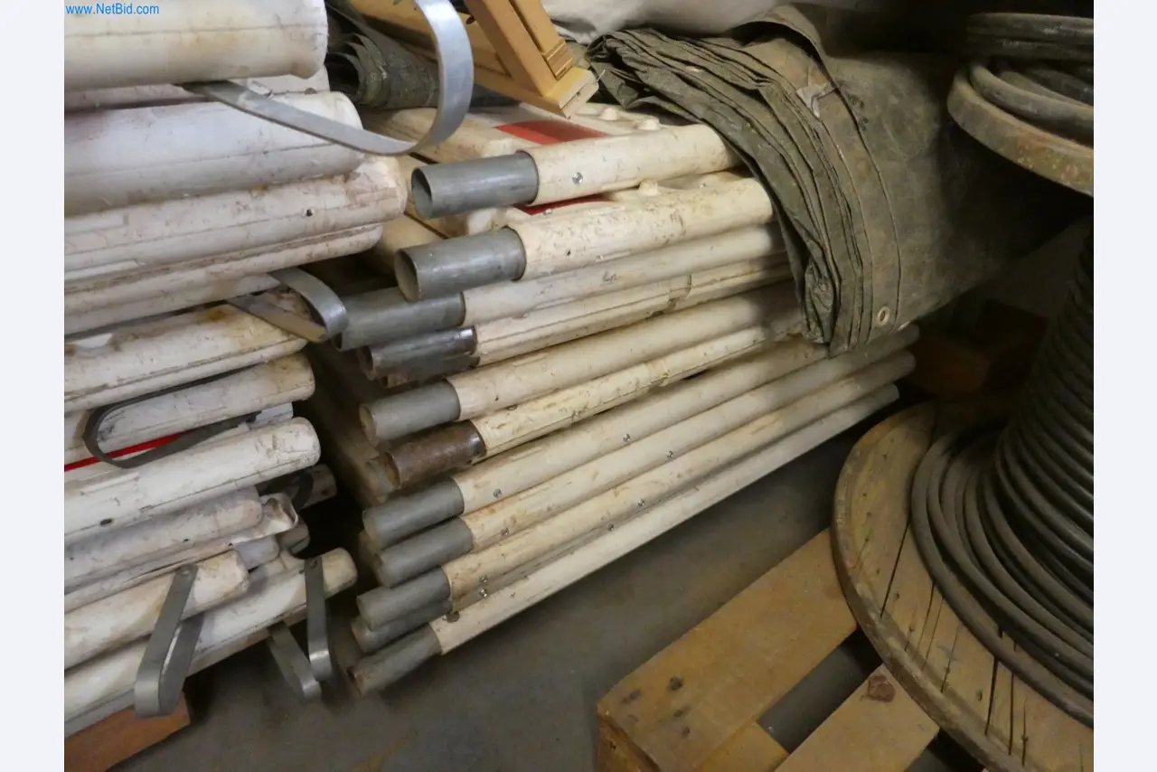 Maschinen eines Tiefbauunternehmens-2