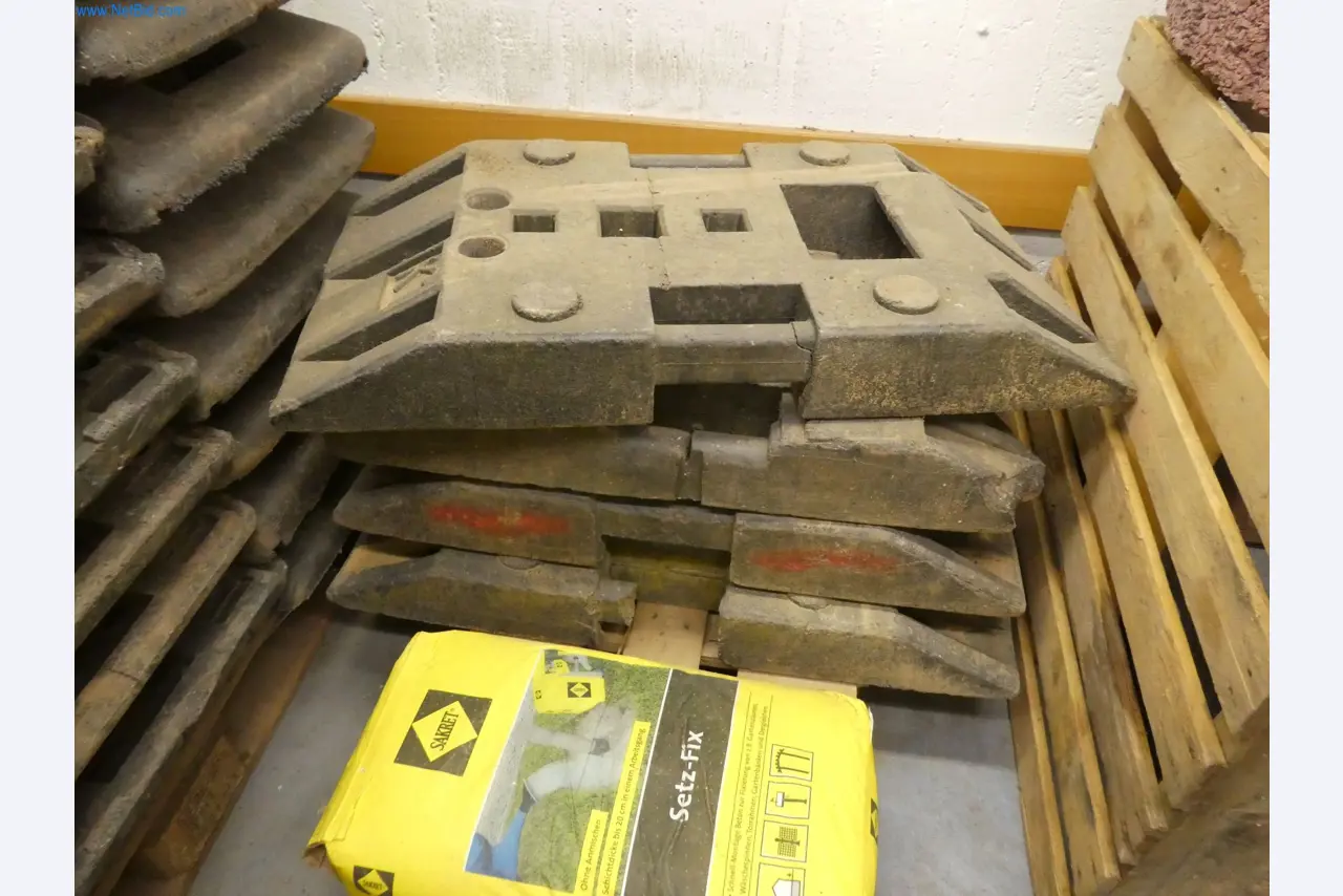 Maschinen eines Tiefbauunternehmens-9