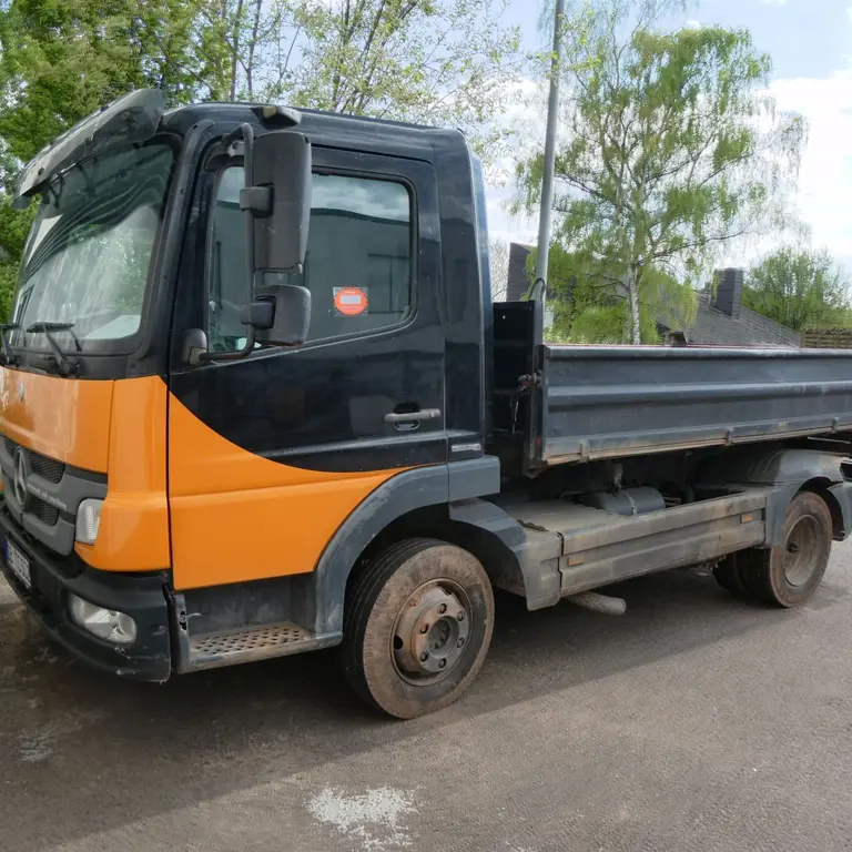 Lkw Mercedes- Benz Actros 818