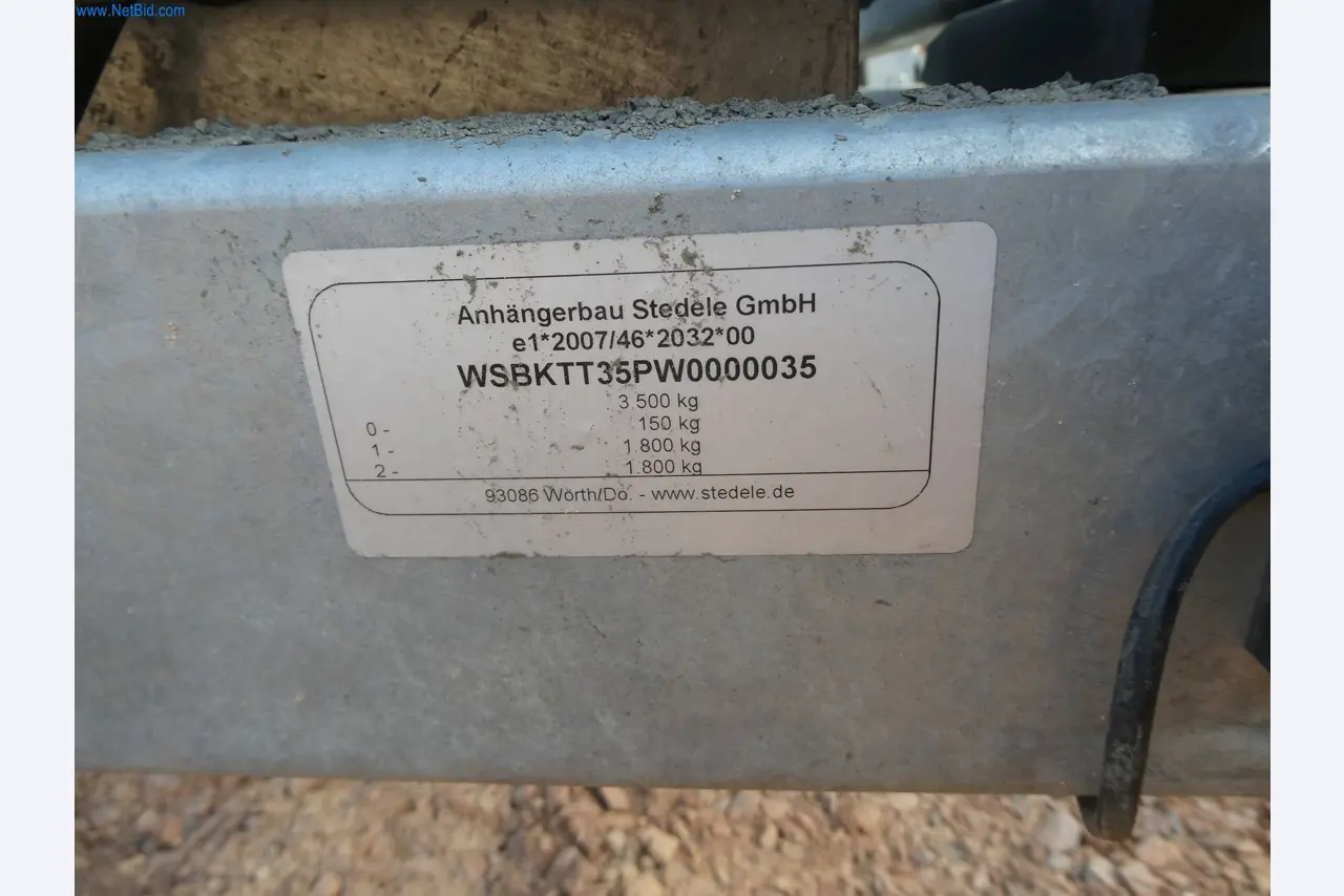 Maschinen eines Tiefbauunternehmens-3