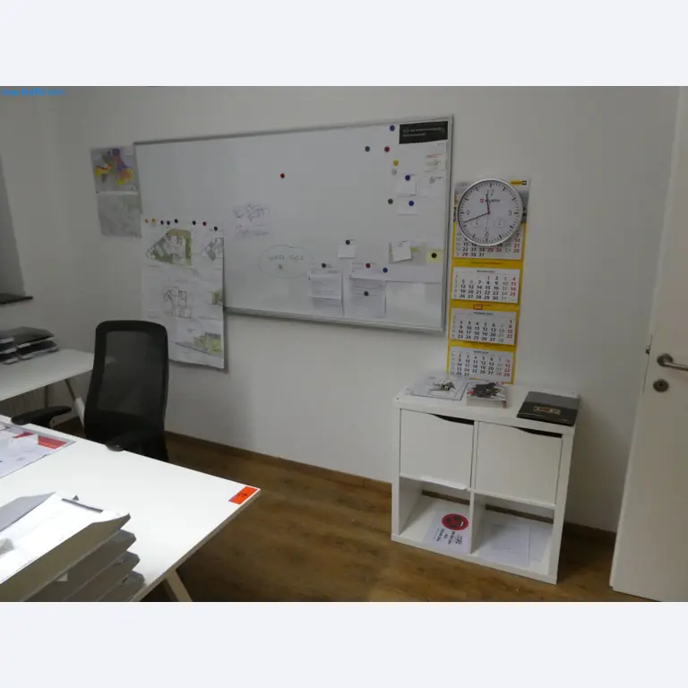 Maschinen eines Tiefbauunternehmens-4