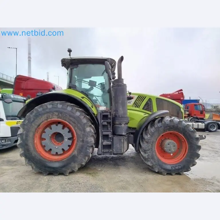 Agricultural machinery in Slovakia-39