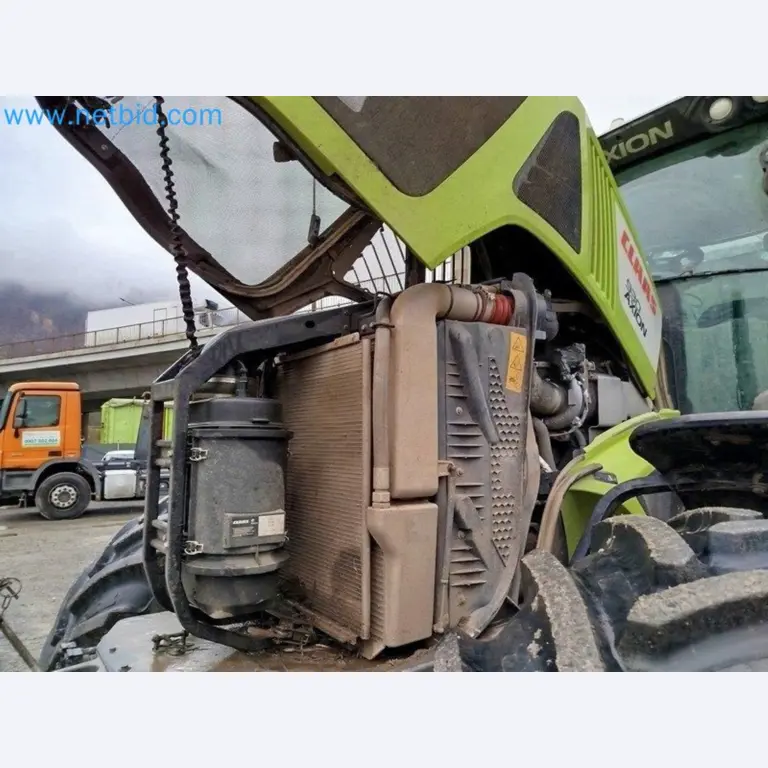 Agricultural machinery in Slovakia-8