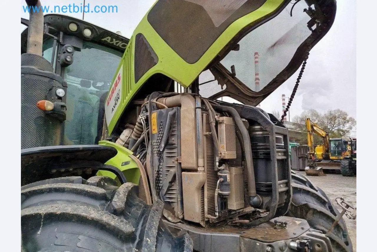 Agricultural machinery in Slovakia-9