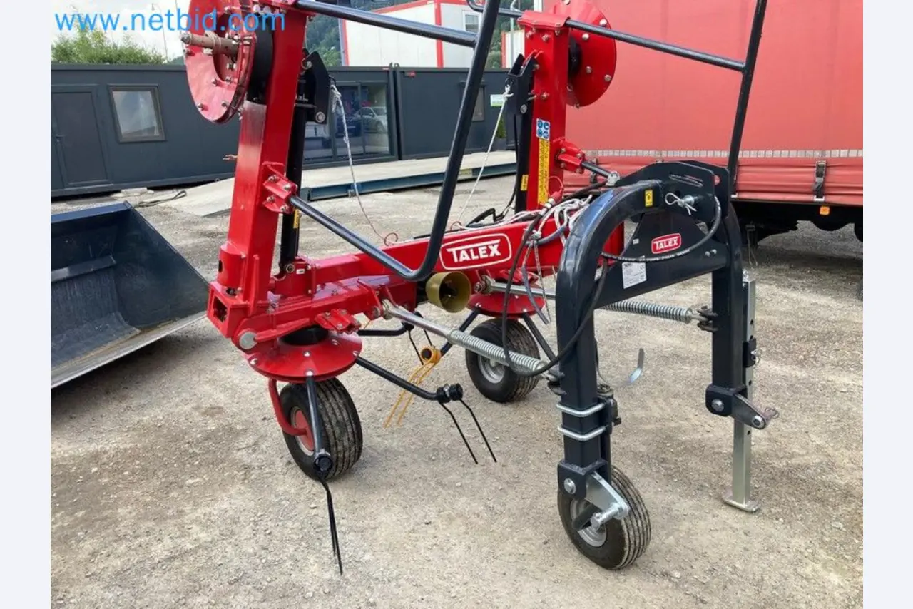 Agricultural machinery in Slovakia-10