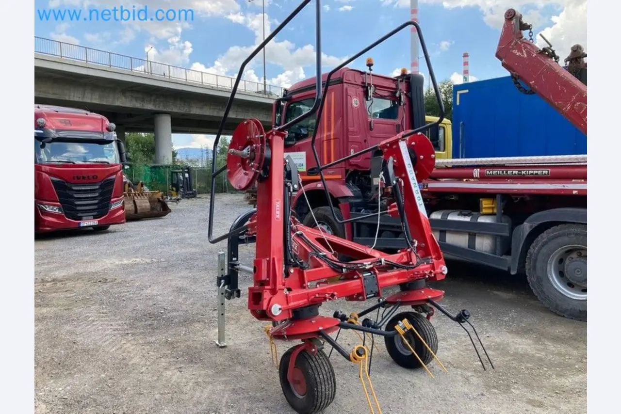 Agricultural machinery in Slovakia-1