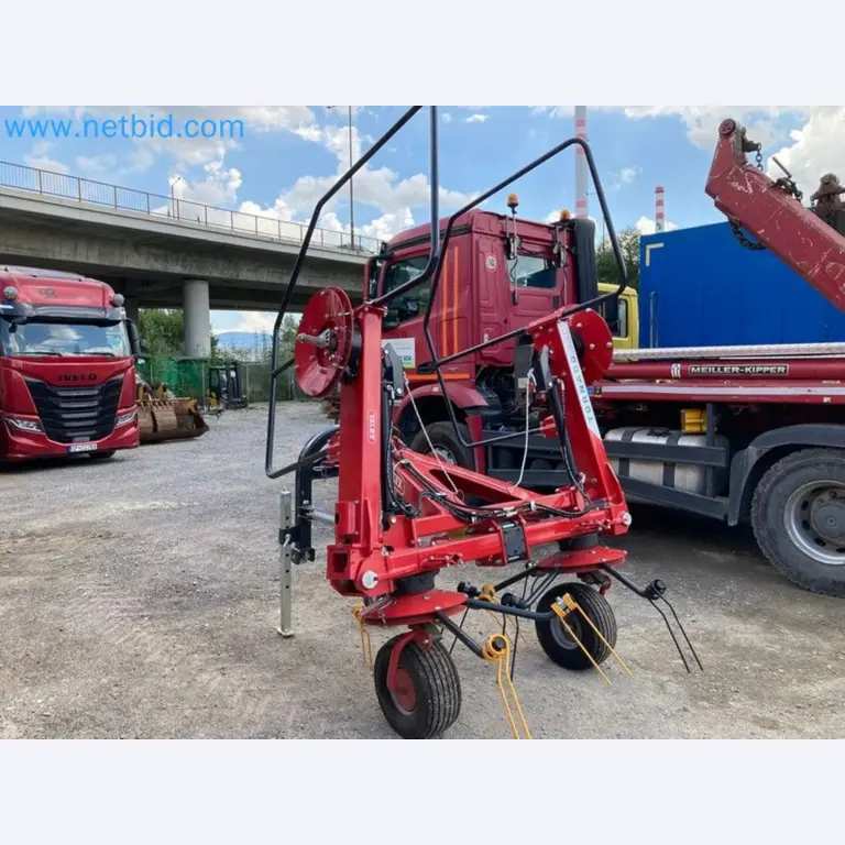 Agricultural machinery in Slovakia-1