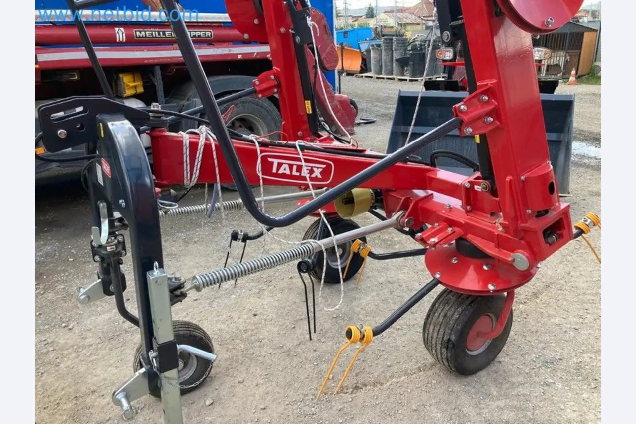 Agricultural machinery in Slovakia-9