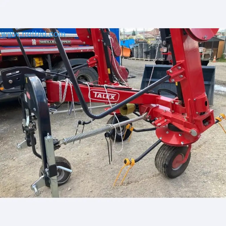 Agricultural machinery in Slovakia-9