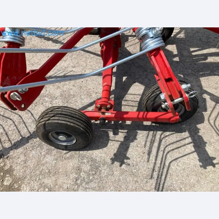 Agricultural machinery in Slovakia-15