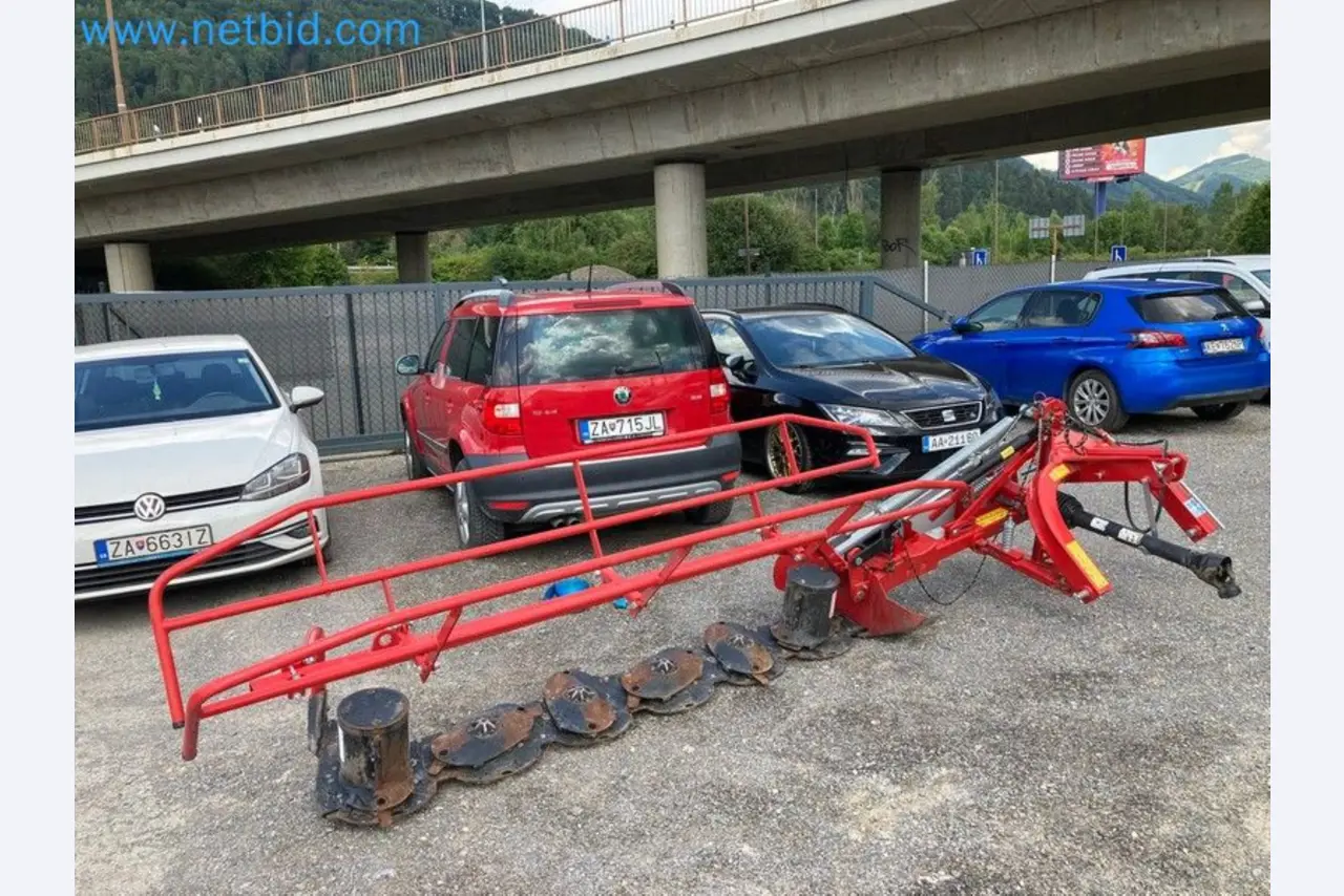 Agricultural machinery in Slovakia-1