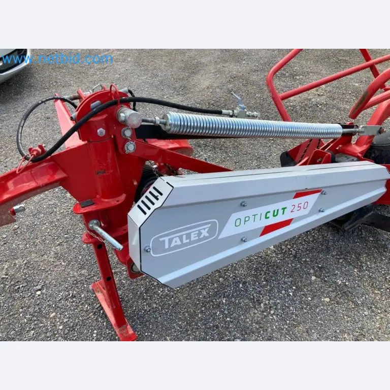 Agricultural machinery in Slovakia-5