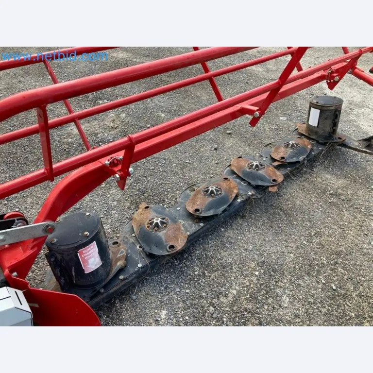 Agricultural machinery in Slovakia-6