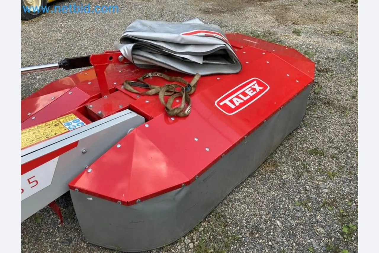 Agricultural machinery in Slovakia-10