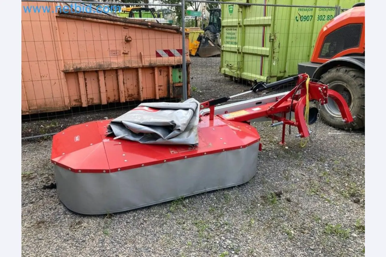Agricultural machinery in Slovakia-1