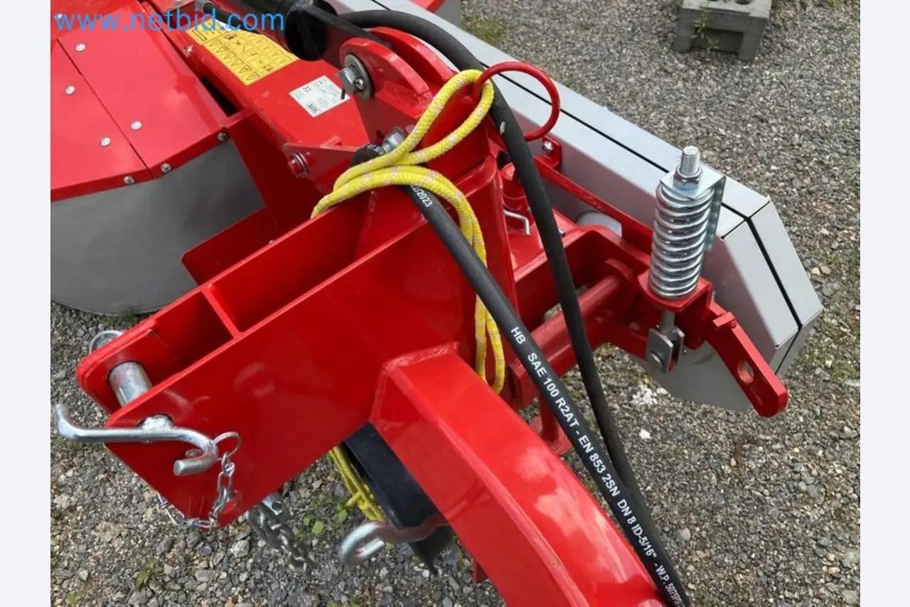 Agricultural machinery in Slovakia-5