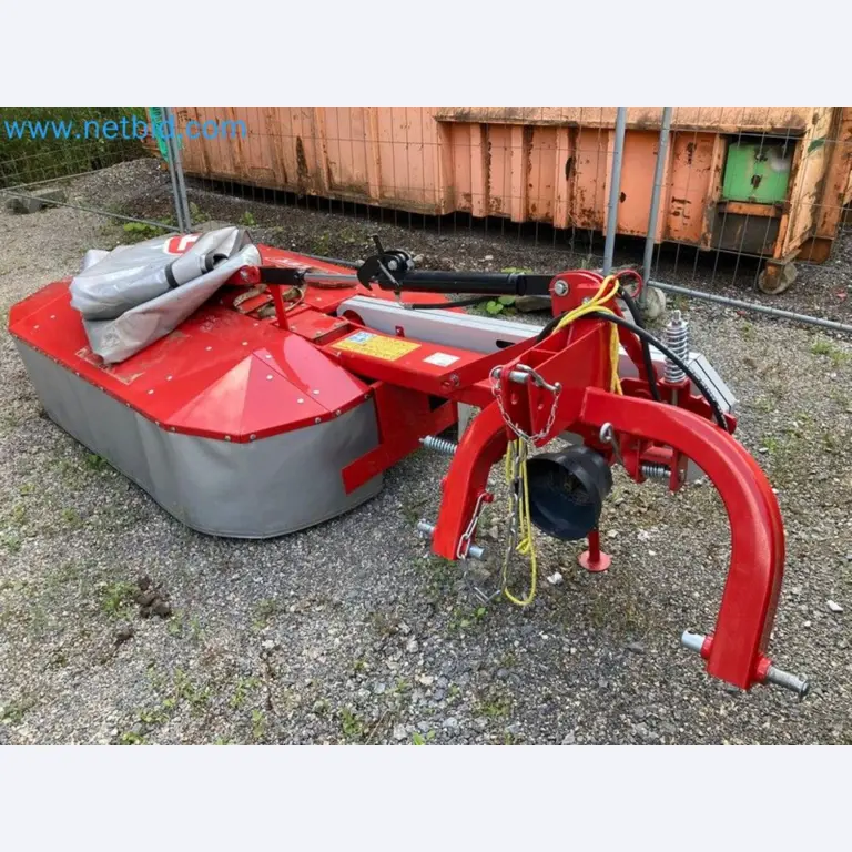 Agricultural machinery in Slovakia-8