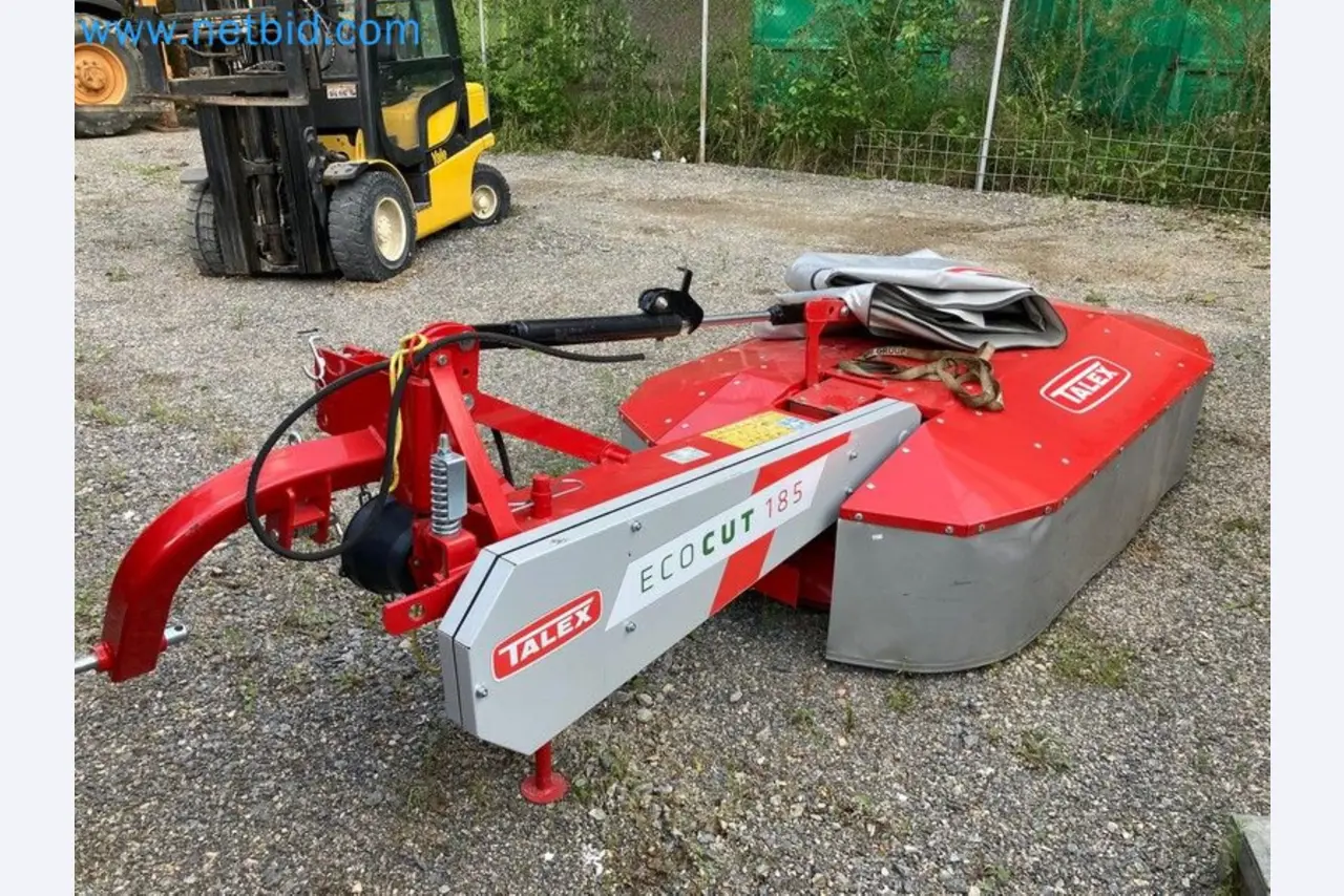 Agricultural machinery in Slovakia-9