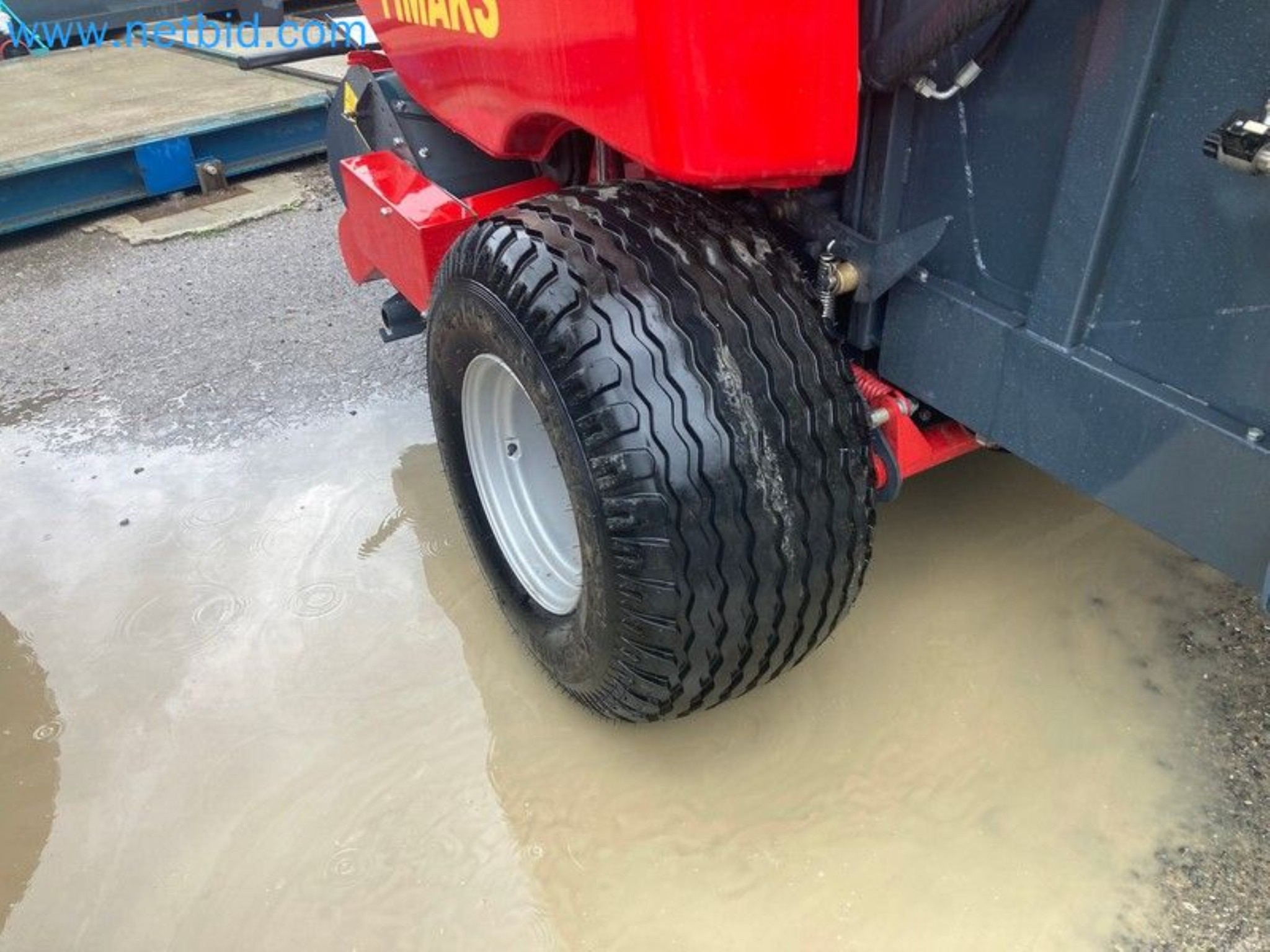 Agricultural machinery in Slovakia-13