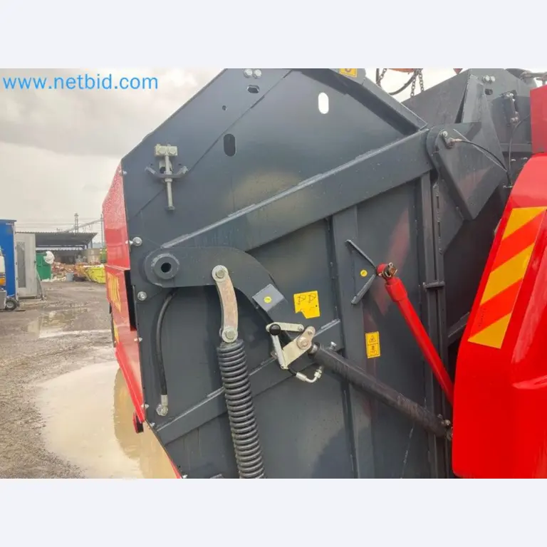 Agricultural machinery in Slovakia-16