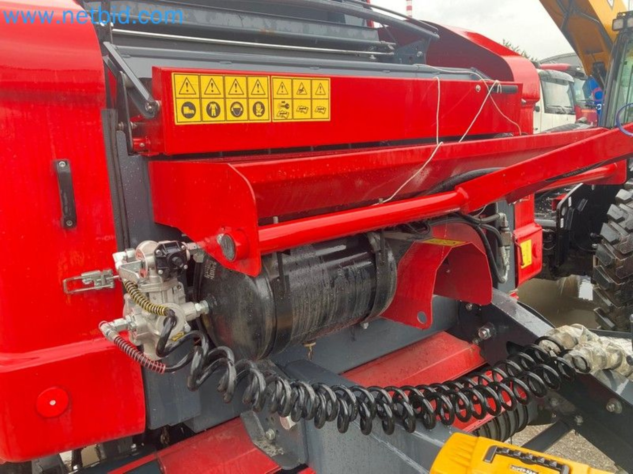 Agricultural machinery in Slovakia-3