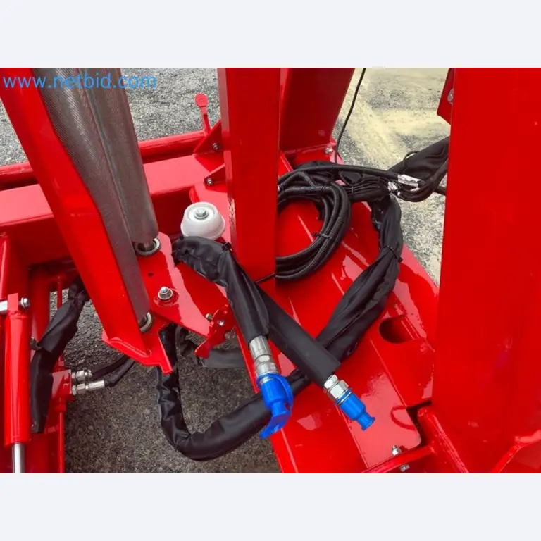 Agricultural machinery in Slovakia-10