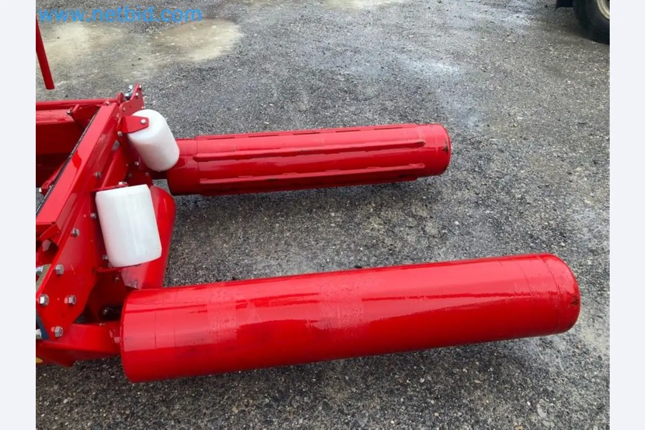 Agricultural machinery in Slovakia-5