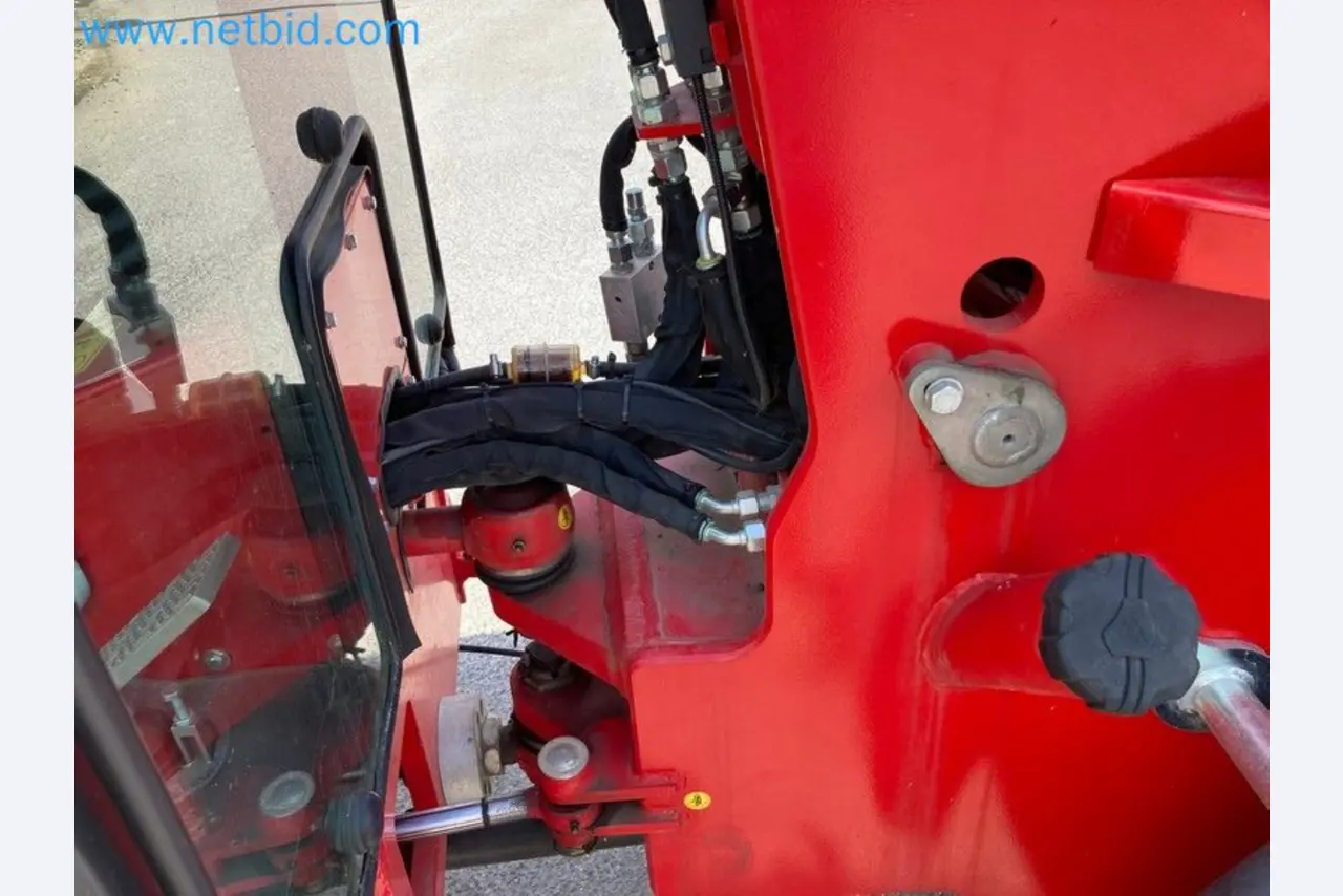 Agricultural machinery in Slovakia-10