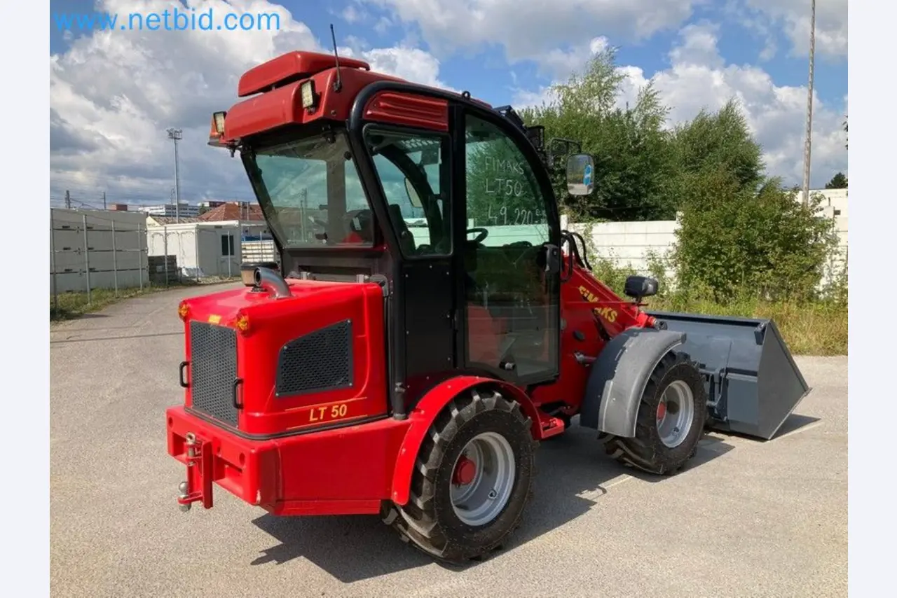 Agricultural machinery in Slovakia-32