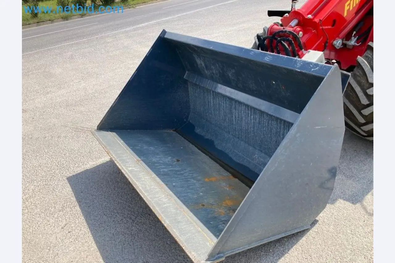 Agricultural machinery in Slovakia-36