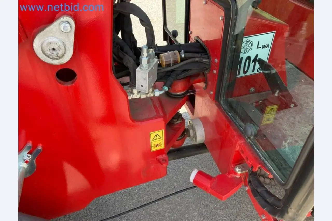 Agricultural machinery in Slovakia-9