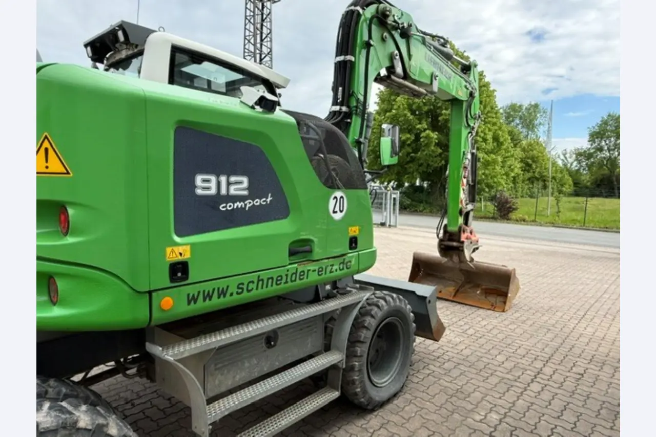 Machines de construction modernes libérées-7