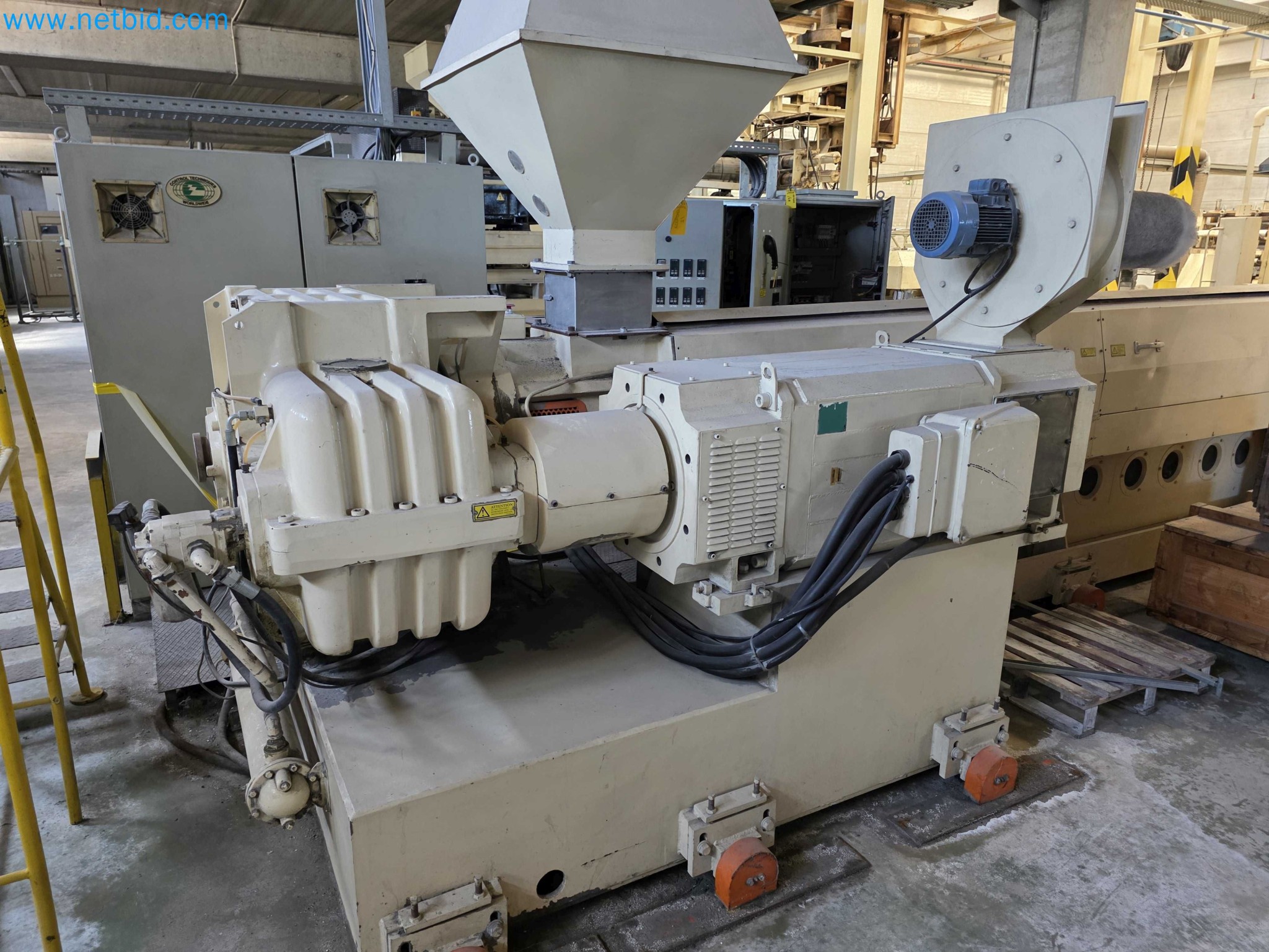 Factory Closure Auction: Plastic Sheet Extrusion Lines (PP/PE & PET)
-4