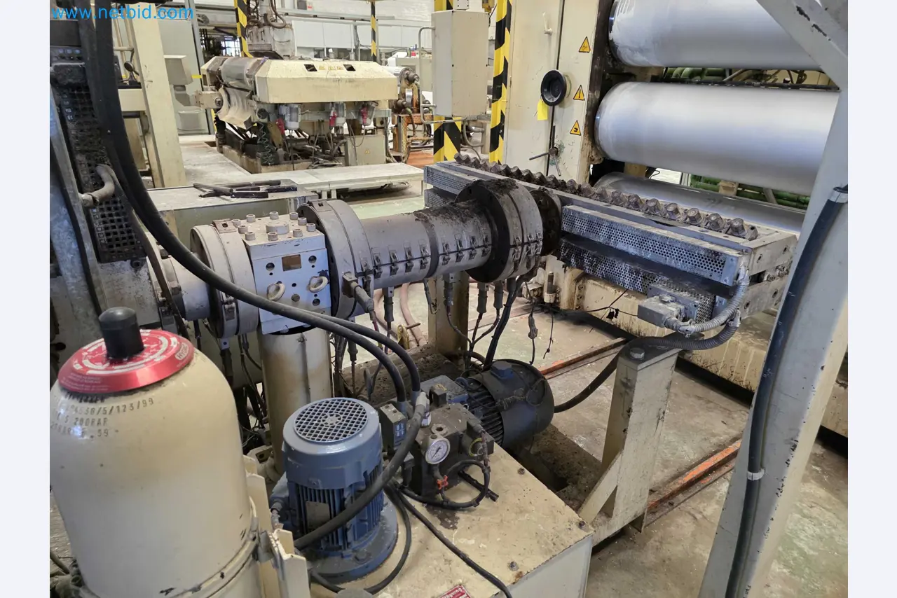 Factory Closure Auction: Plastic Sheet Extrusion Lines (PP/PE & PET)
-7