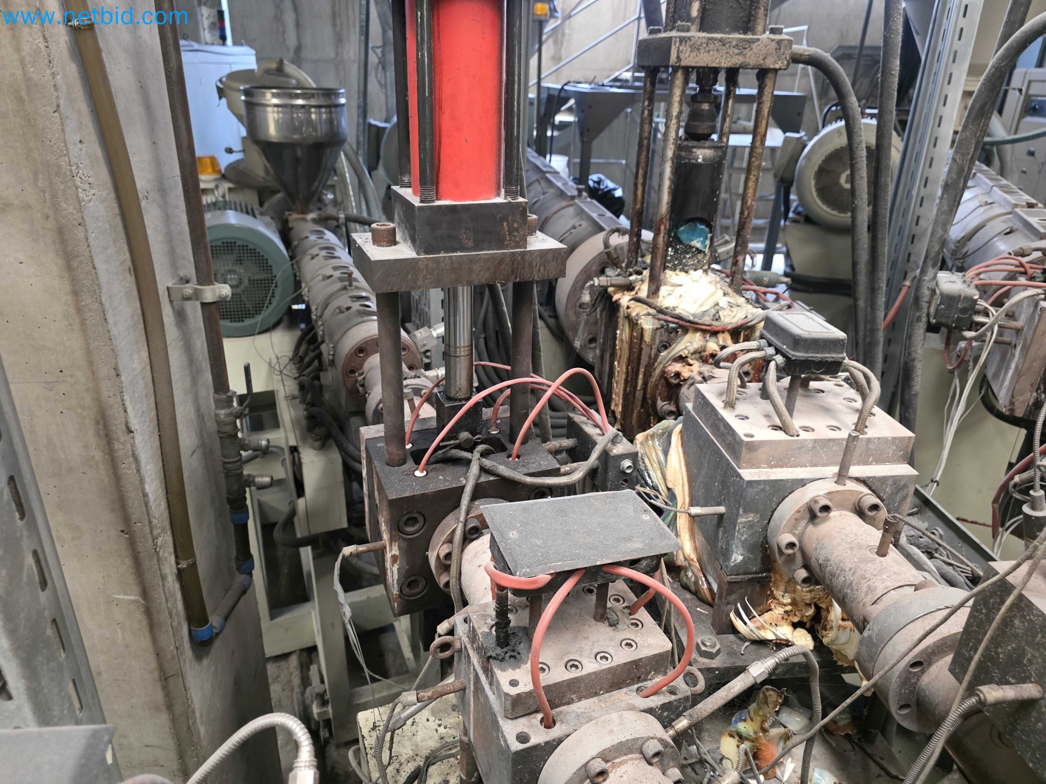 Factory Closure Auction: Plastic Sheet Extrusion Lines (PP/PE & PET)
-19
