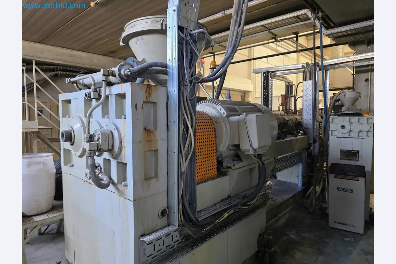 Factory Closure Auction: Plastic Sheet Extrusion Lines (PP/PE & PET)
-9