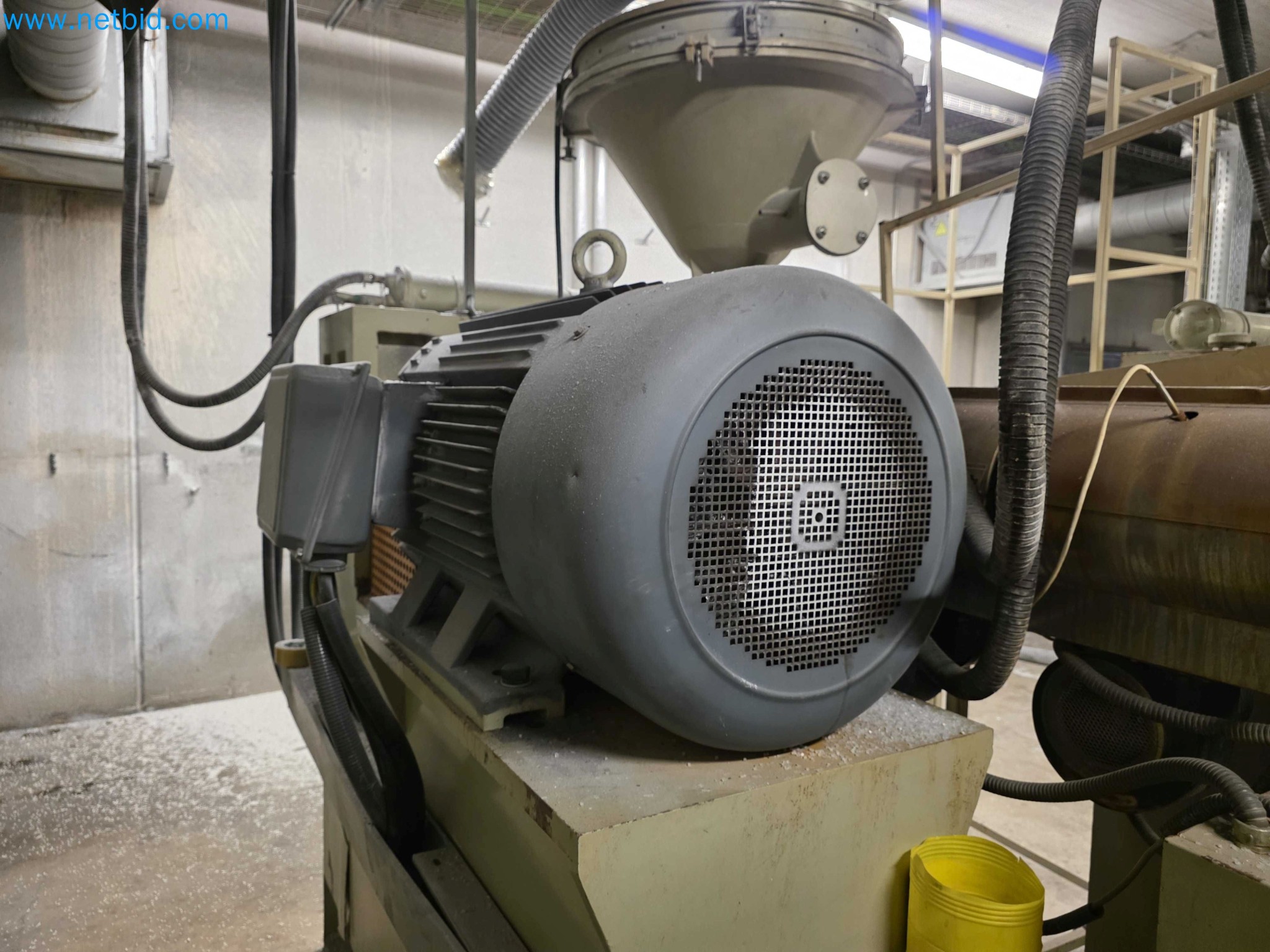 Factory Closure Auction: Plastic Sheet Extrusion Lines (PP/PE & PET)
-13