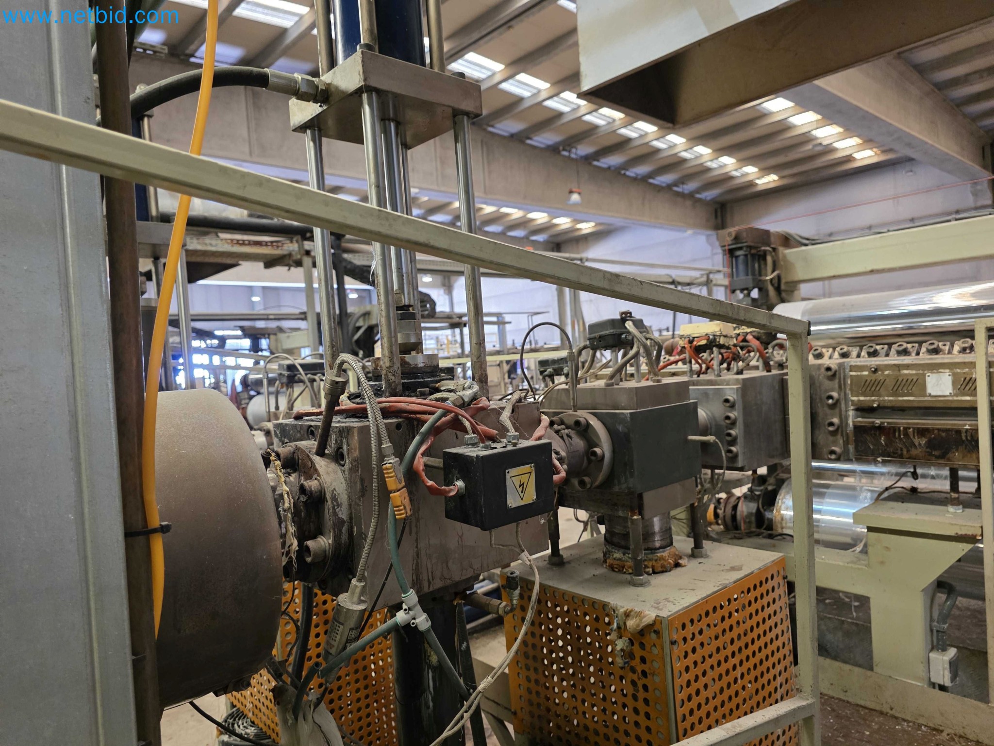 Factory Closure Auction: Plastic Sheet Extrusion Lines (PP/PE & PET)
-15