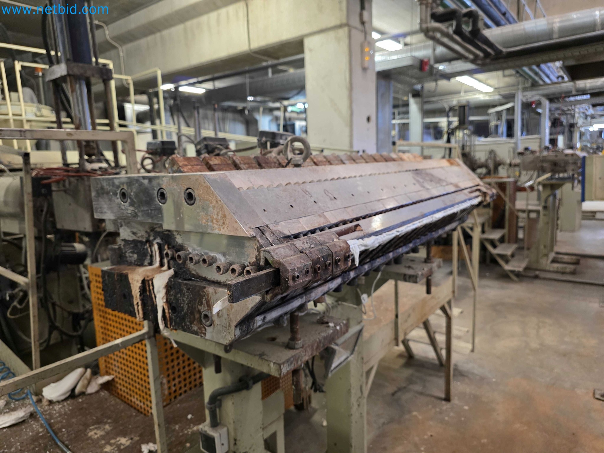 Factory Closure Auction: Plastic Sheet Extrusion Lines (PP/PE & PET)
-18