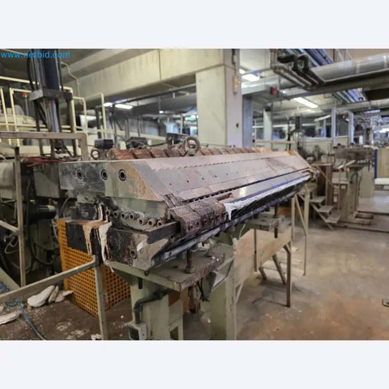 Factory Closure Auction: Plastic Sheet Extrusion Lines (PP/PE & PET)
-18